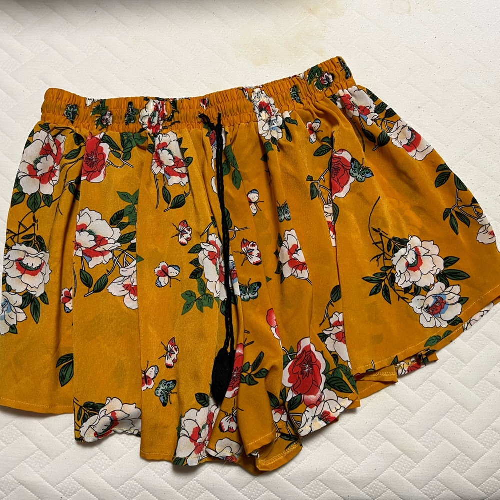 Boohoo Floral Print Shorts